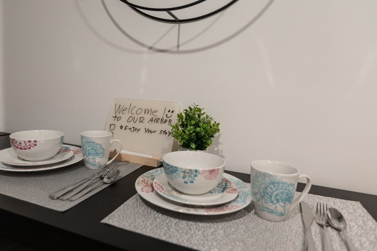 Private 2BR Suite Near Transit & Easy SF Access - Photo 5