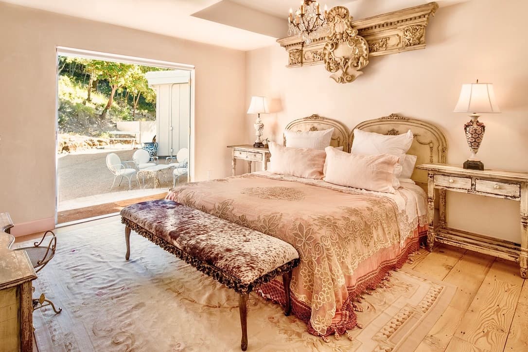 75-Acre Private Estate, Chef's Kitchen, Concierge - Photo 5