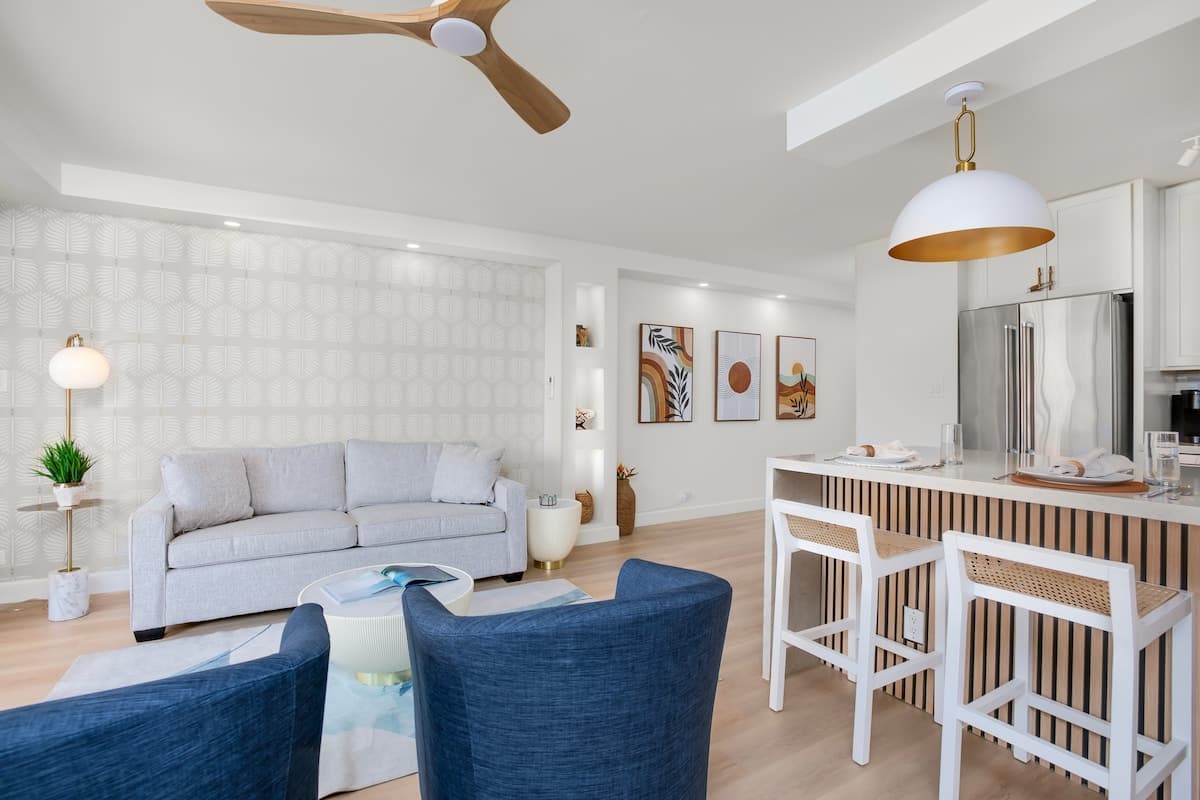 Condo in Kihei · ★4.94 · 1 bedroom · 2 beds · 1 private bath - Photo 4