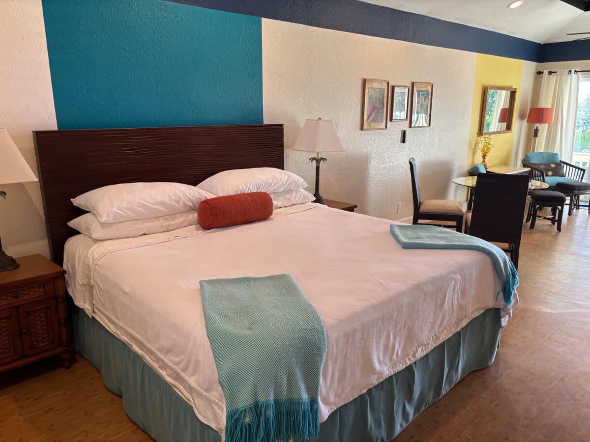 Condo in Princeville · ★4.52 · Studio · 1 bed · 1 private bath - Photo 1