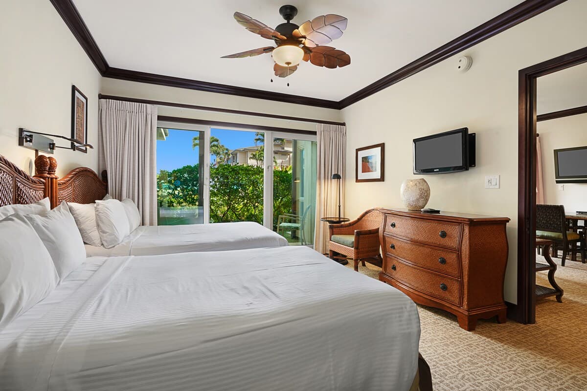 Waipouli Beach Resort Unit A106 Oceanfront 2BD/3BA - Photo 5