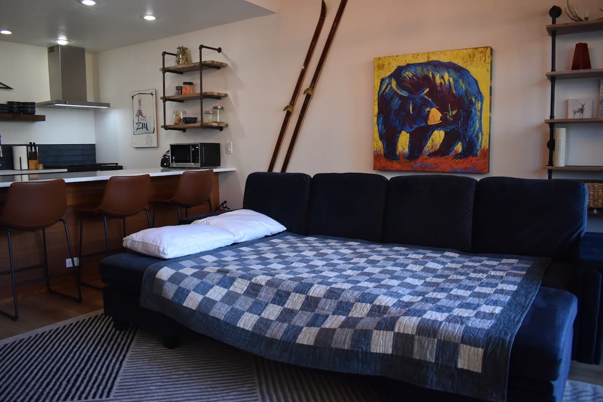 Newly-Remodeled Ski-in/Ski-out Northstar Loft - Photo 4