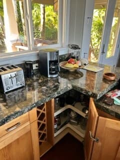 Home in Hanalei · ★5.0 · 3 bedrooms · 3 beds · 3.5 baths - Photo 4