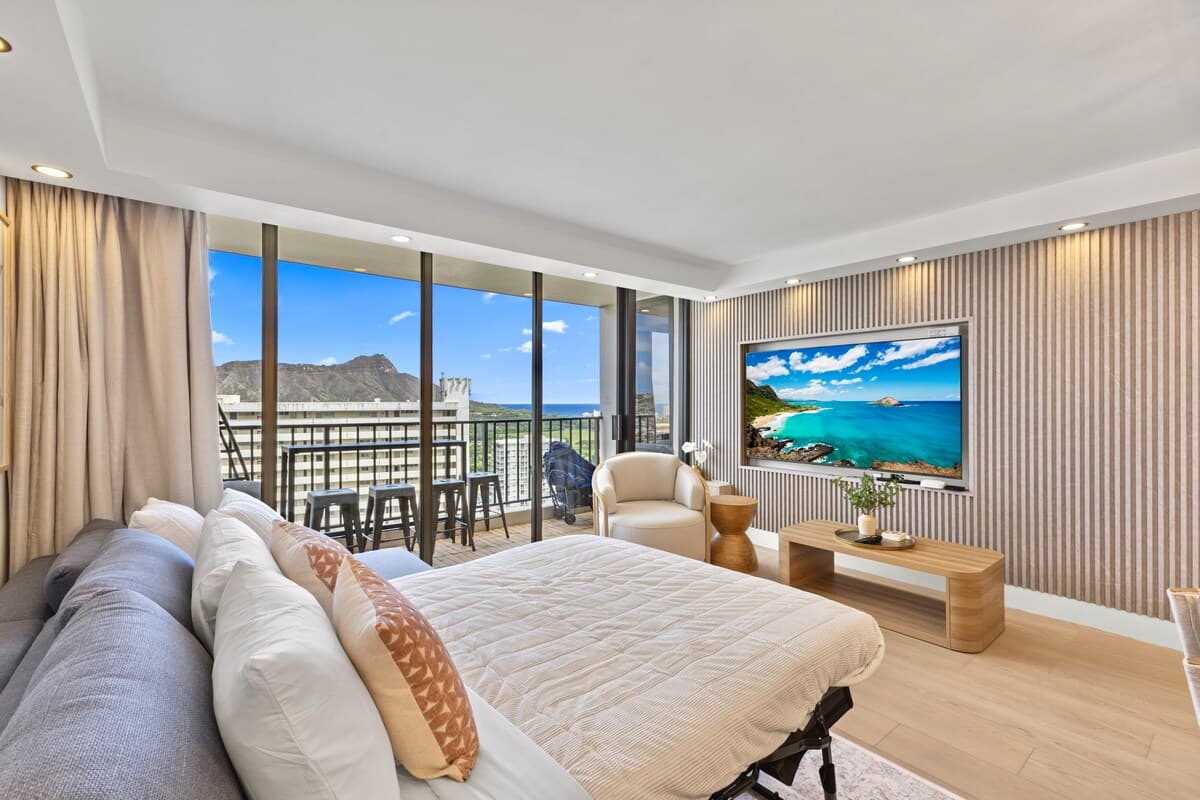 27F-Diamond Head & Ocean-View 1BR Condo w/Parking - Photo 2