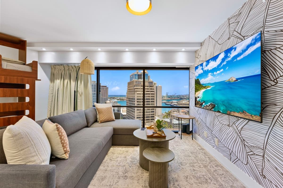 22FL-Financial District-Harbor View-1BR w/Parking - Photo 5