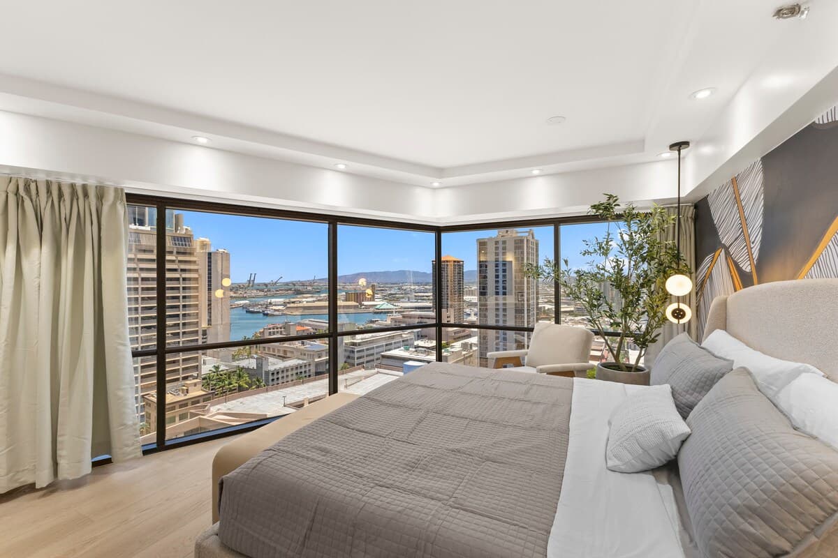 22FL-Financial District-Harbor View-1BR w/Parking - Photo 2
