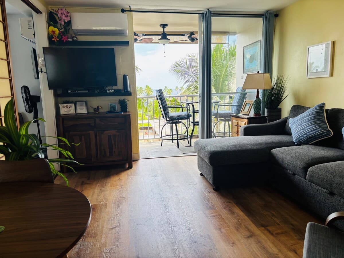 Kailua-Kona Ocean View Condo - Photo 1
