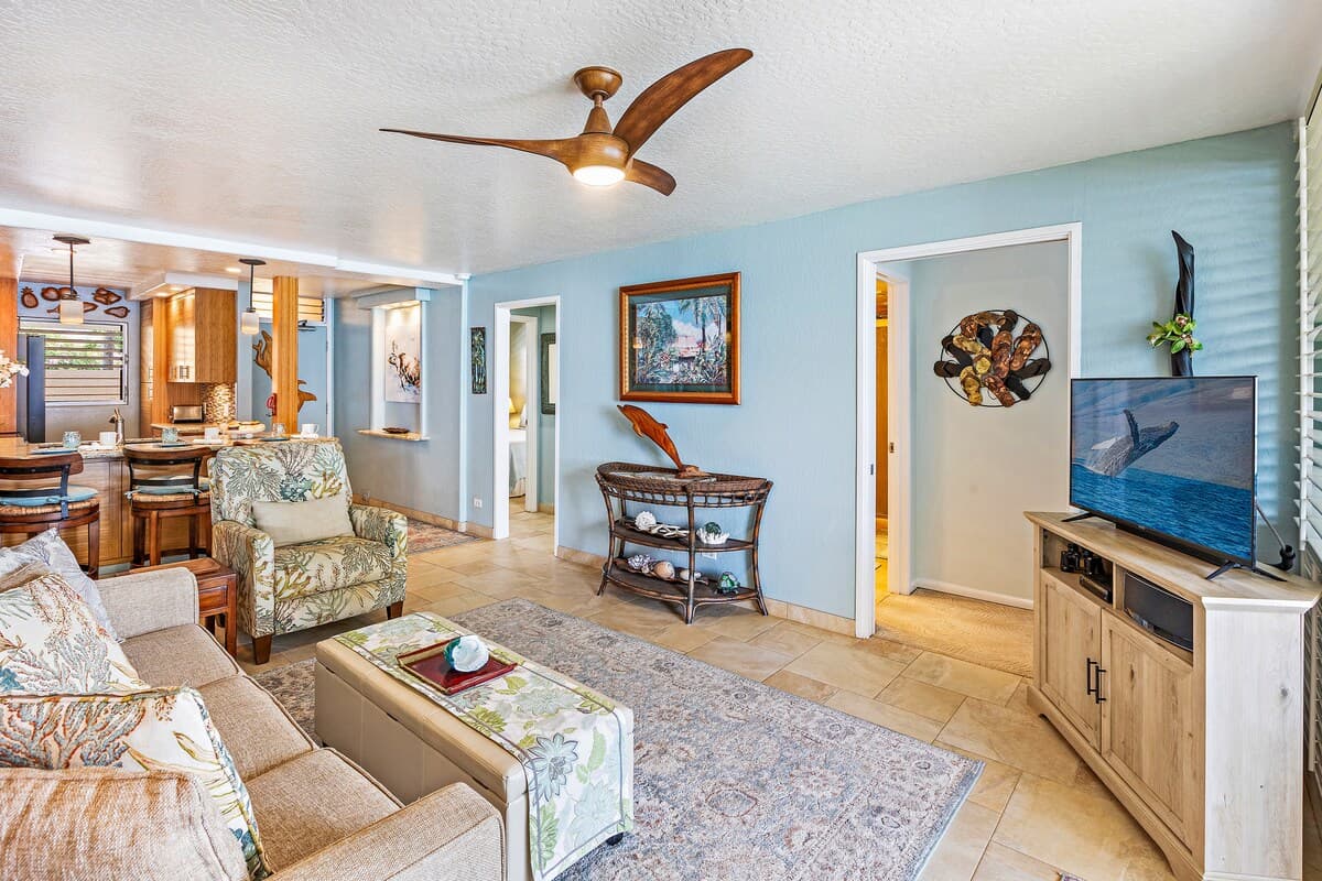 Boldly Oceanfront. Royal Mauian 2-Bedroom Retreat - Photo 2