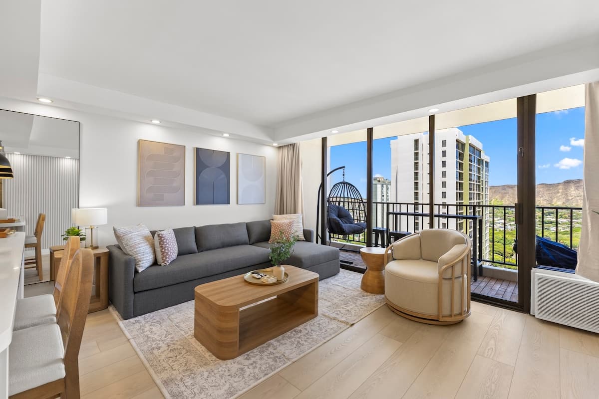 33FL-DiamondHD & Ocean View-Upscale-1BR w/Parking - Photo 3