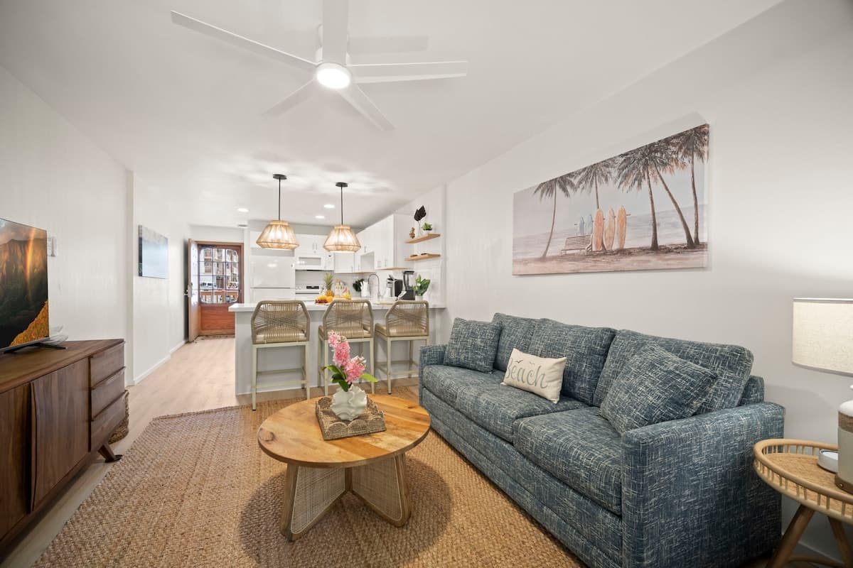BRAND NEW Remodeled 2/2 Beach Family Getaway w AC! - Photo 4