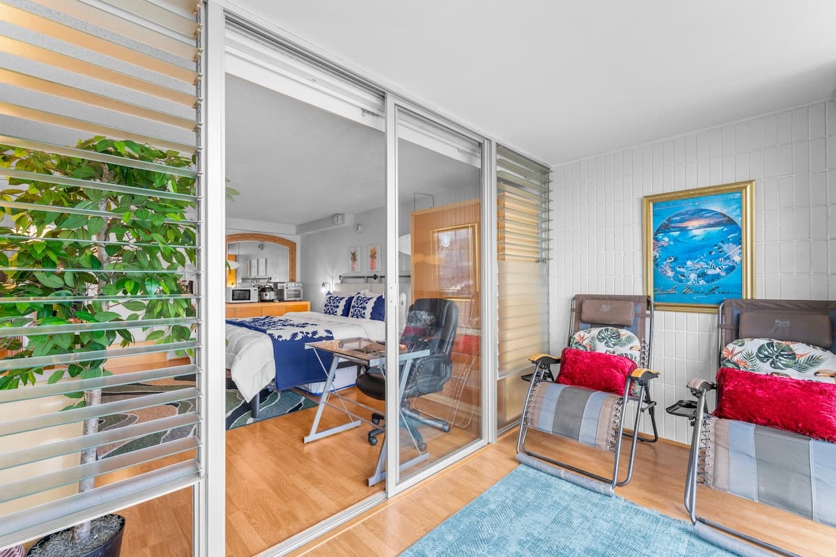 Modern upgrade near beach amazing views king bed - Photo 5