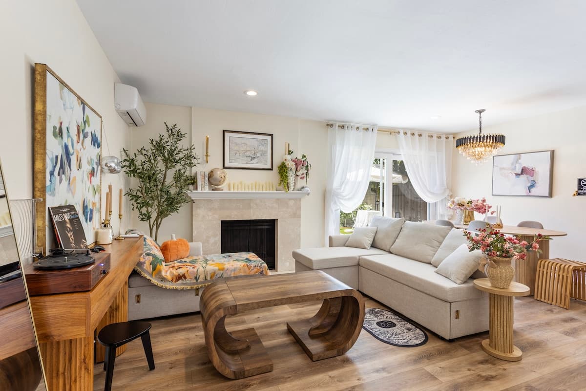 Peaceful 3BR Duplex, Private Yard, Near Tech Hubs - Photo 5
