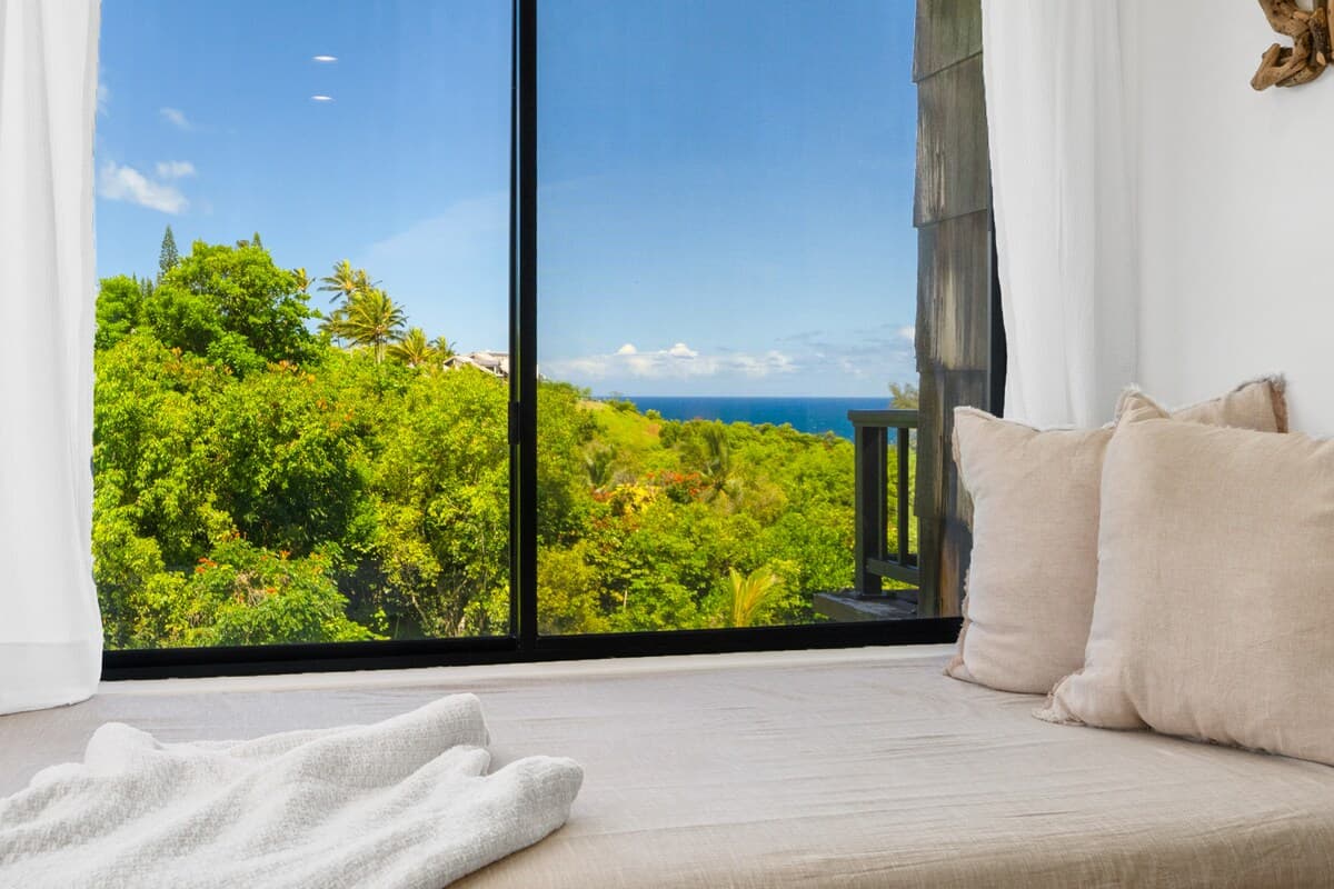 Condo in Princeville · ★4.96 · 1 bedroom · 2 beds · 1 bath - Photo 5