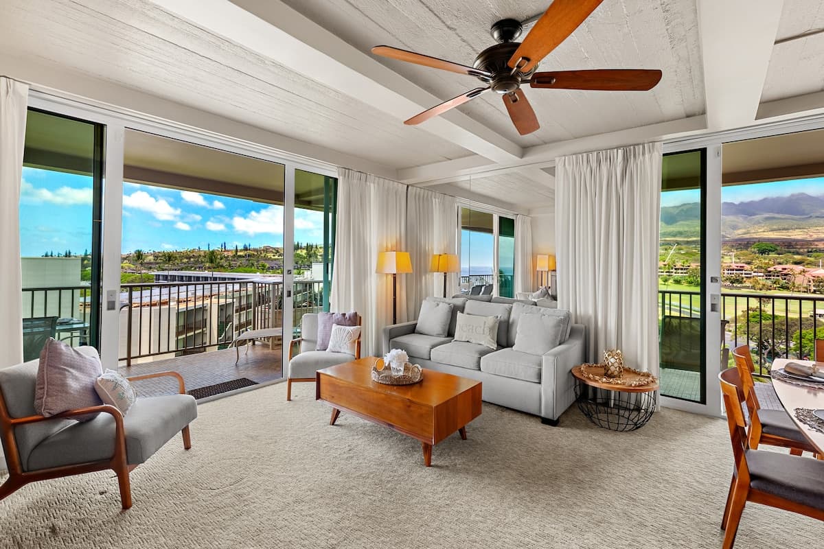 Lovely Condo - The Whaler Maui - Photo 2