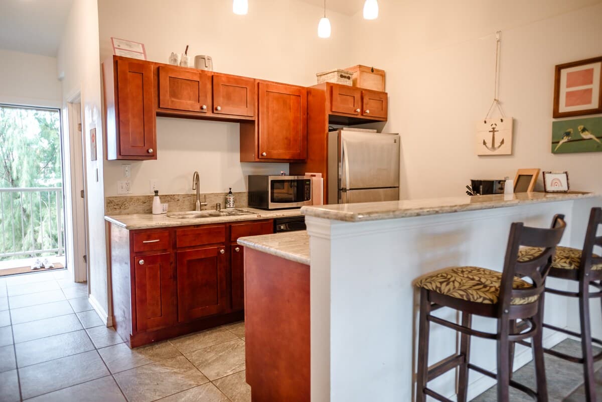 Condo in Kapaa · ★4.92 · 1 bedroom · 1 bed · 1 private bath - Photo 4