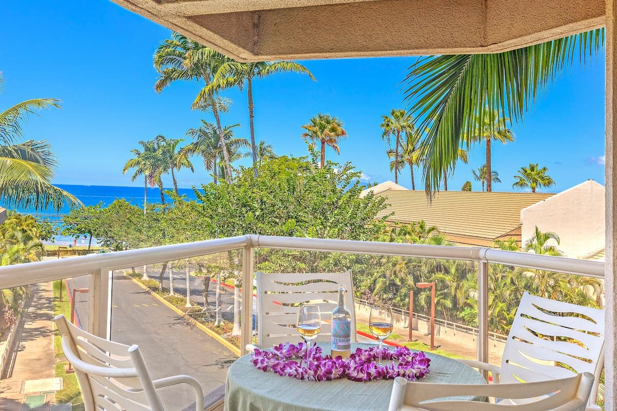 Condo in Kihei · ★5.0 · 1 bedroom · 2 beds · 1 private bath - Photo 1