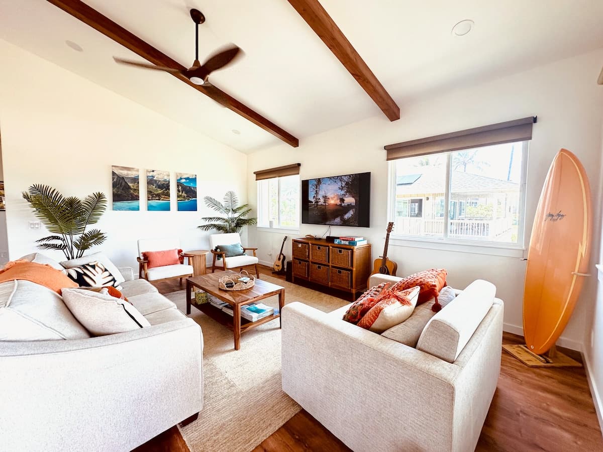 Home in Kapaa · ★5.0 · 2 bedrooms · 4 beds · 2 baths - Photo 3