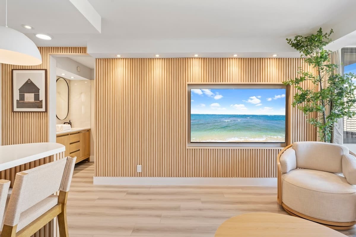 15FL-Upscale Chic Waikiki Banyan 1BR-Free Parking - Photo 5