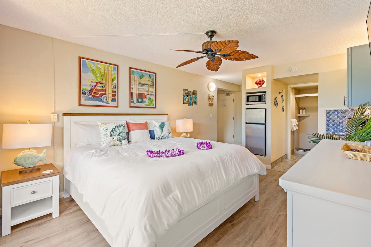 Condo in Kihei · ★4.96 · Studio · 1 bed · 1 private bath - Photo 4