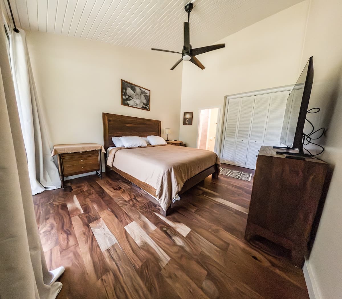 Townhouse in Kahuku · ★5.0 · 1 bedroom · 4 beds · 2.5 private baths - Photo 1