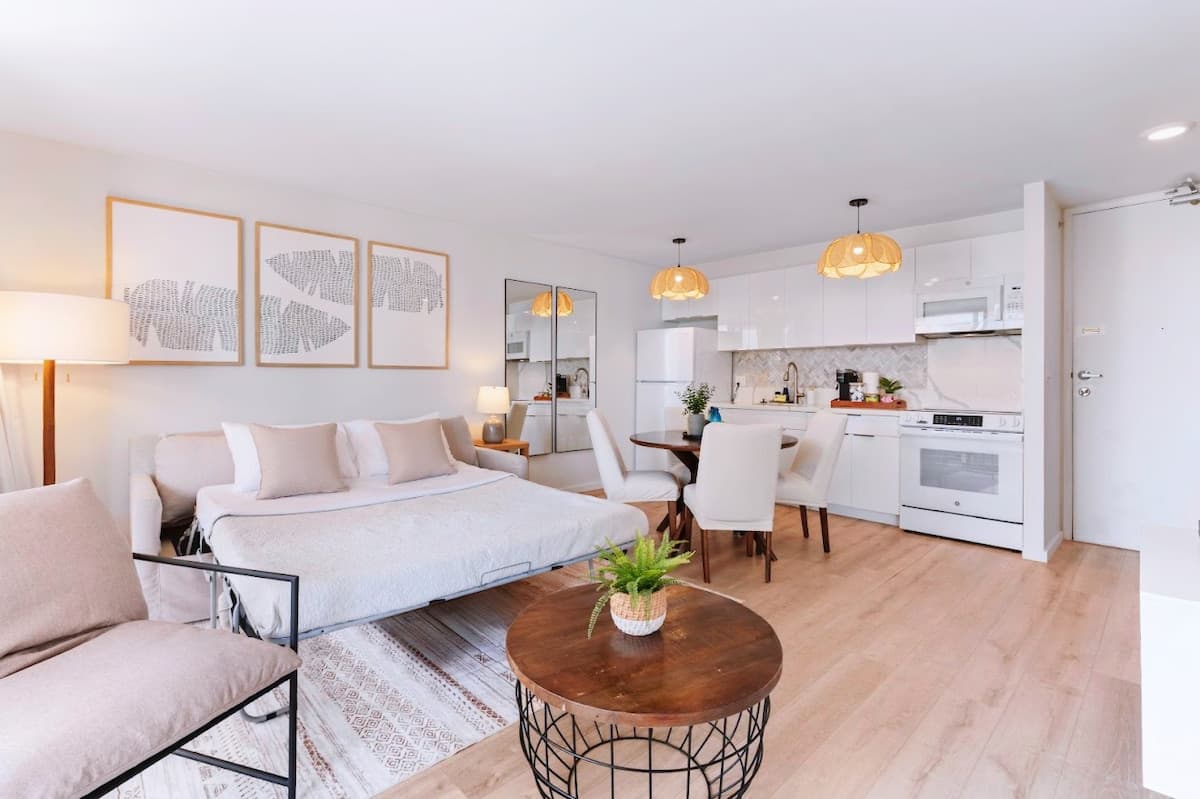 26FL-Stunning Ocean & City View-1BR-Free Parking~ - Photo 4