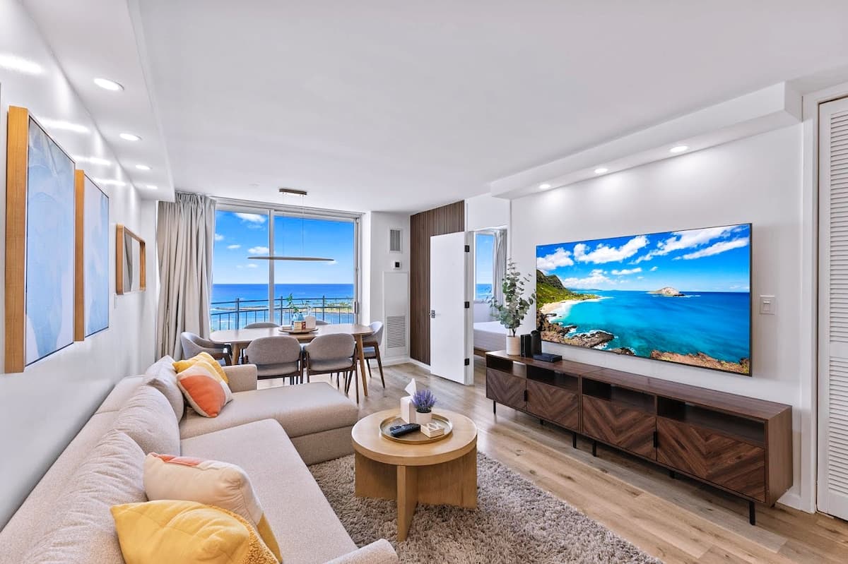 Top FL-Upscale Ocean View 1BR w/Free Parking - Photo 2