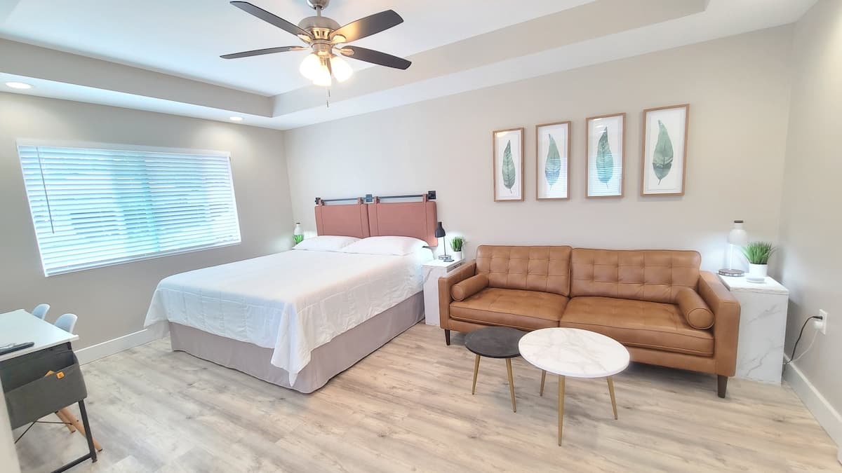 Home in Keaau · ★5.0 · 1 bedroom · 1 bed · 1 private bath - Photo 3
