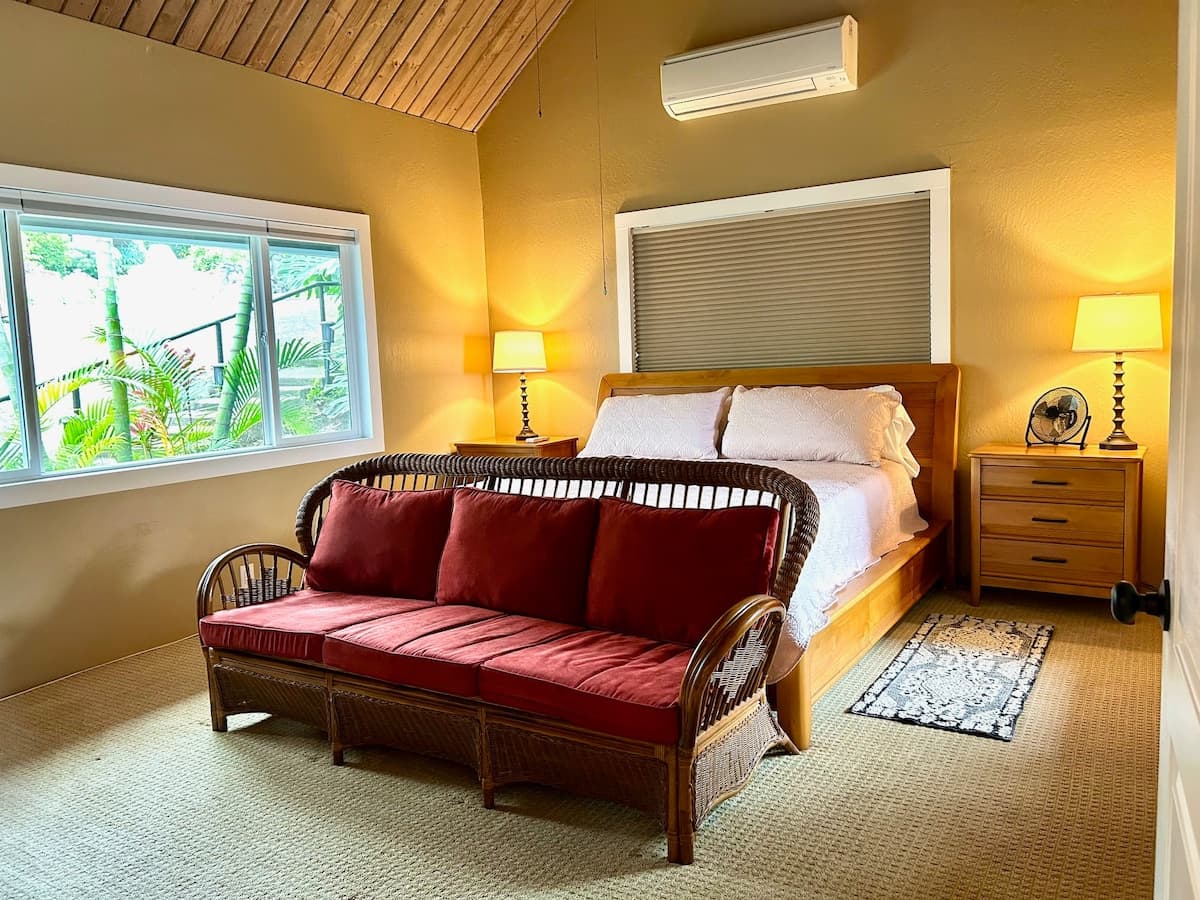 Home in Kailua-Kona · ★5.0 · 4 bedrooms · 4 beds · 4 private baths - Photo 2