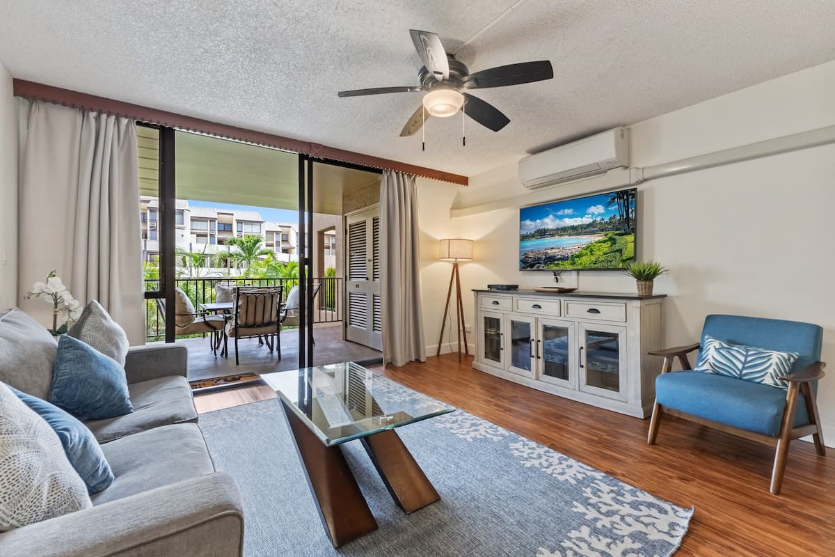 Condo in Kihei · ★4.84 · 1 bedroom · 2 beds · 2 baths - Photo 1