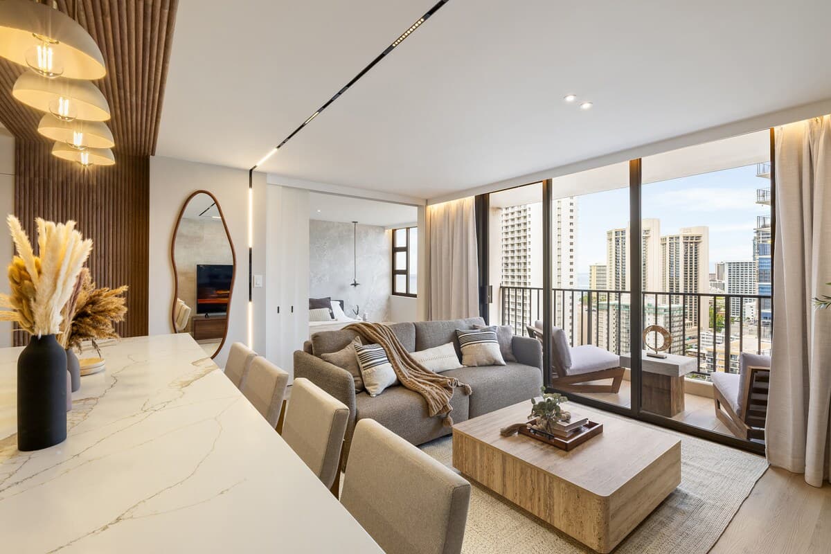 Waikiki Luxe Ocean Retreat 28F – 1 Parking - Photo 4
