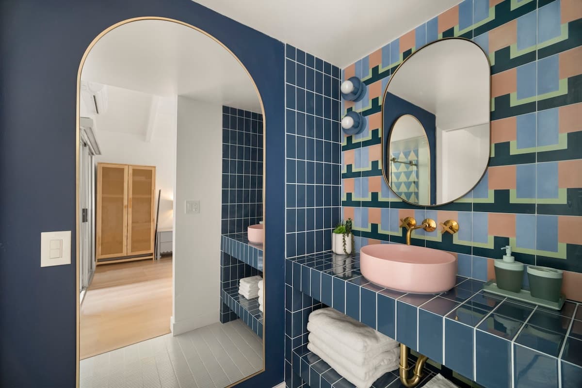 Designer Island Studio | AC + Private Patio - Photo 1