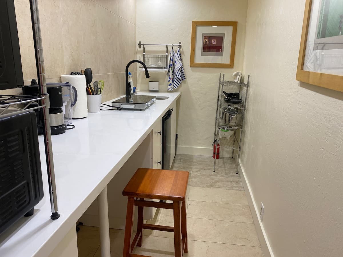 Charming, large and bright studio near UC Berkeley - Photo 4