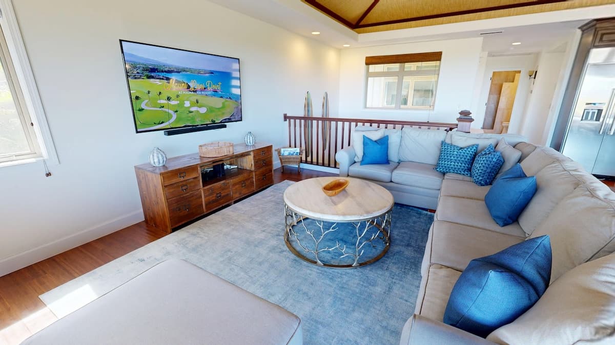 Home in Waimea · ★4.94 · 4 bedrooms · 8 beds · 3 baths - Photo 2