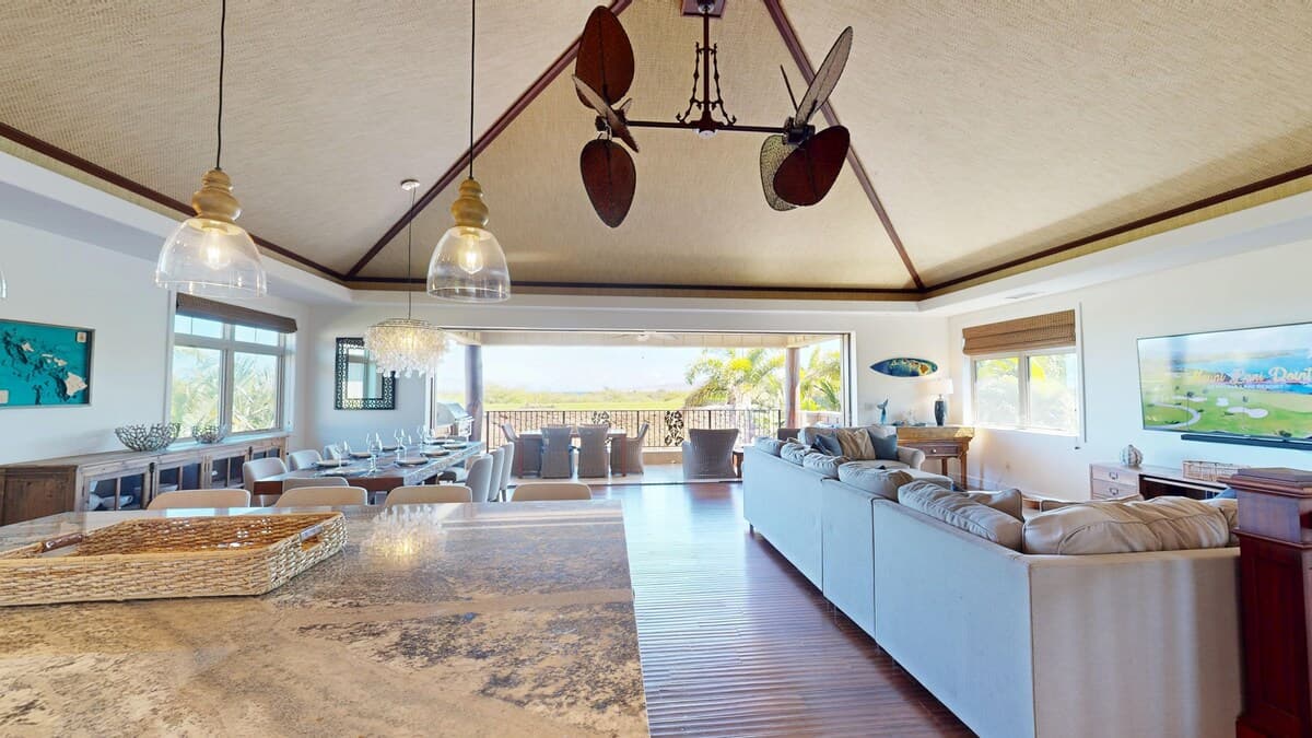 Home in Waimea · ★4.94 · 4 bedrooms · 8 beds · 3 baths - Photo 3