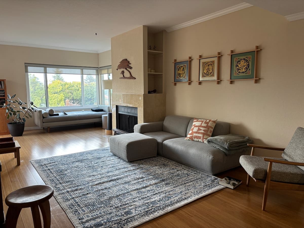 Top-floor Palo Alto condo, treetop sunrise view - Photo 1