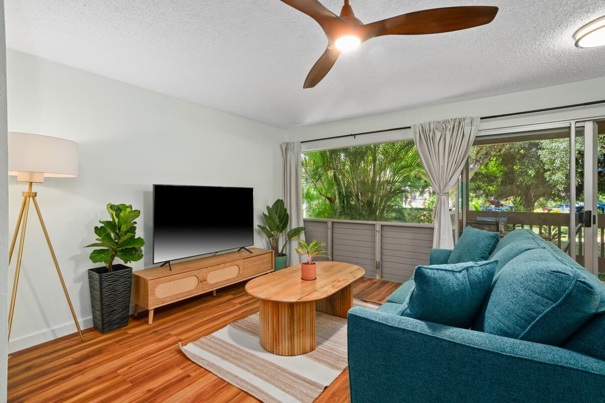 NEW Evergreen Escape • Stylish w/AC, HotTub & Pool - Photo 4