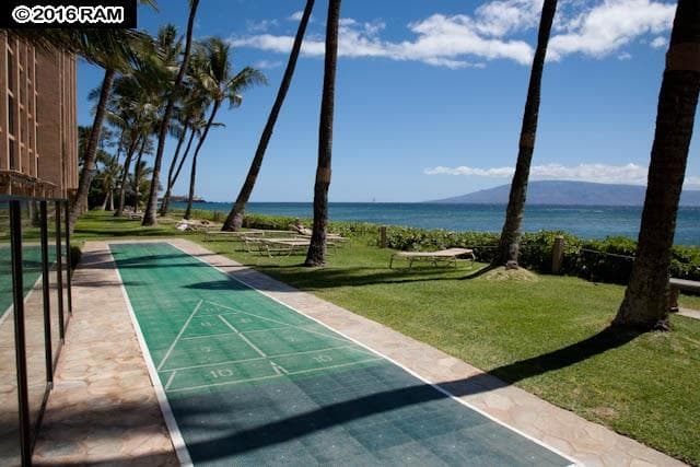 Condo in Kaanapali · ★4.96 · 1 bedroom · 2 beds · 2 baths - Photo 2