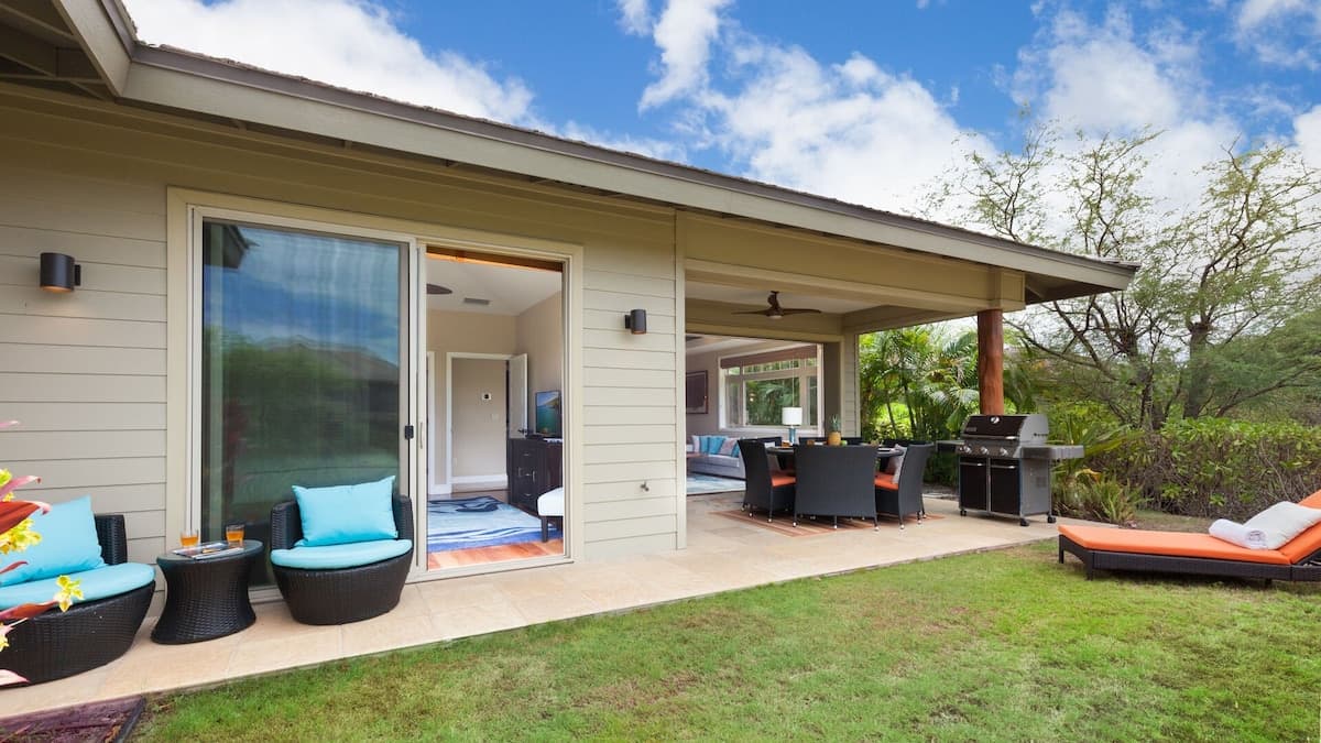 Home in Waimea · ★4.8 · 3 bedrooms · 5 beds · 2.5 baths - Photo 4