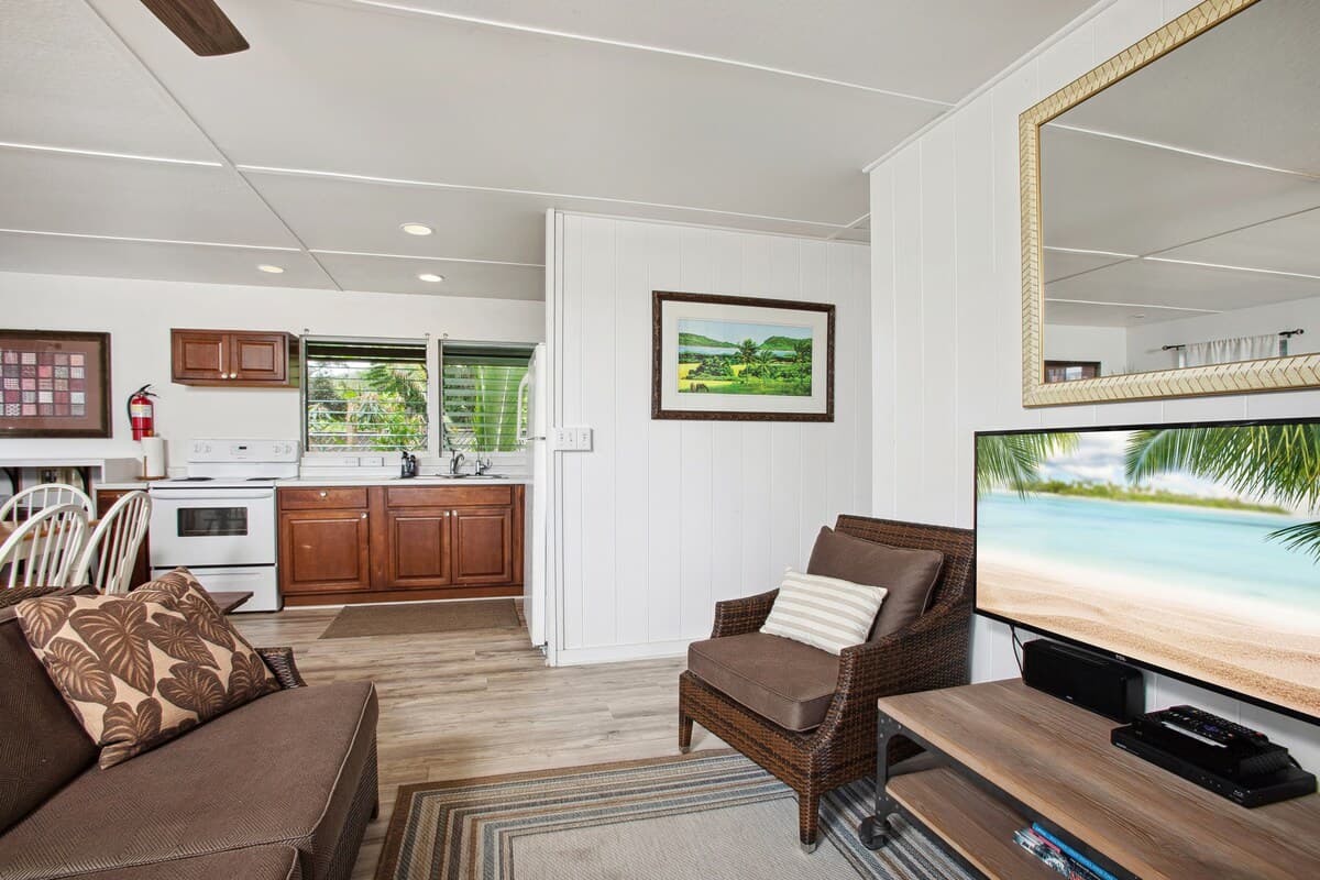 Home in Hana · ★4.81 · 3 bedrooms · 4 beds · 2 baths - Photo 3
