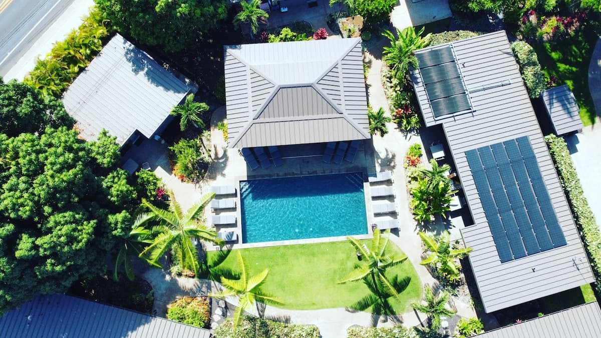 Home in Kihei · ★4.92 · 1 bedroom · 2 beds · 1 bath - Photo 2