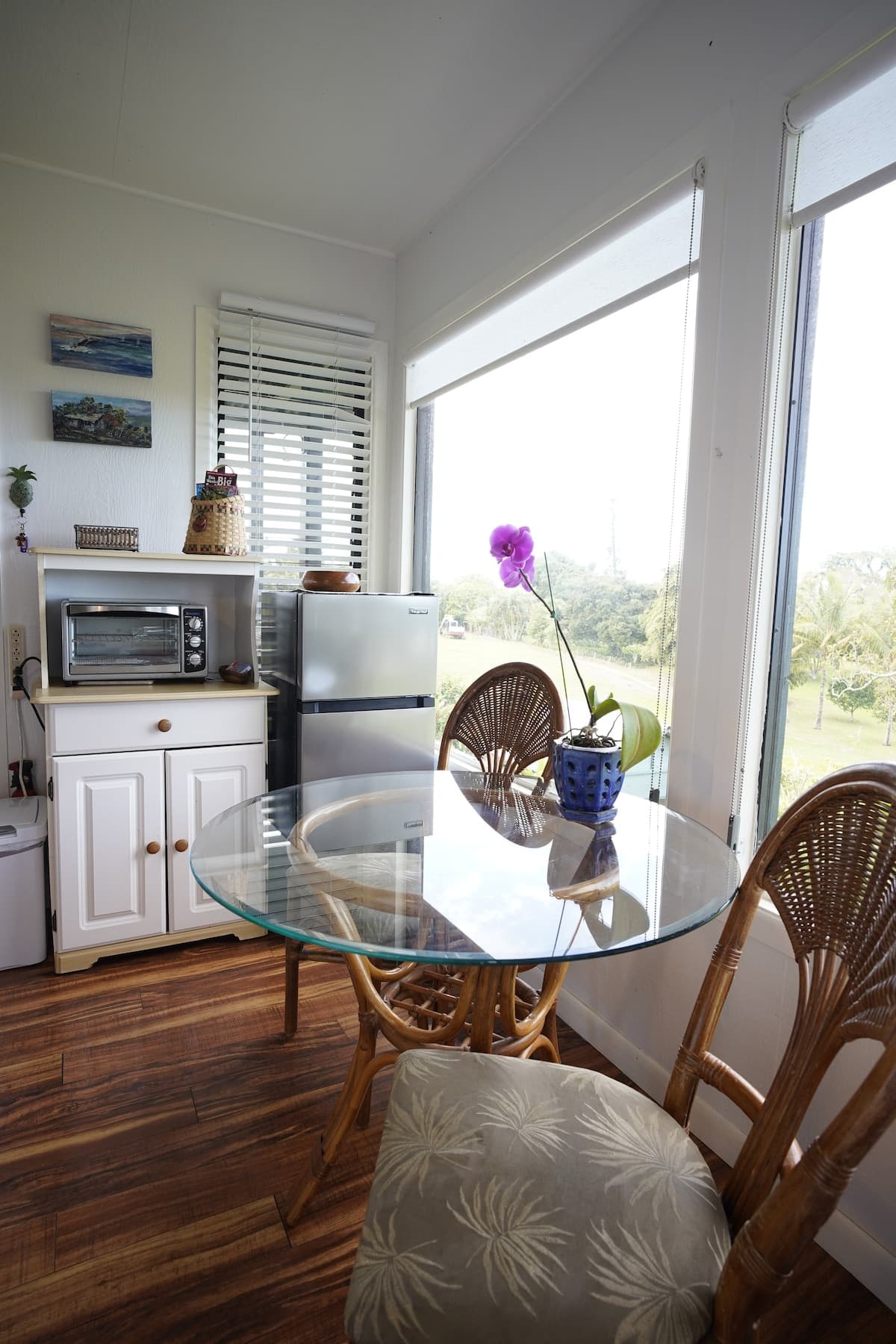 Home in Kapaau · ★4.86 · 1 bedroom · 2 beds · 1 private bath - Photo 3