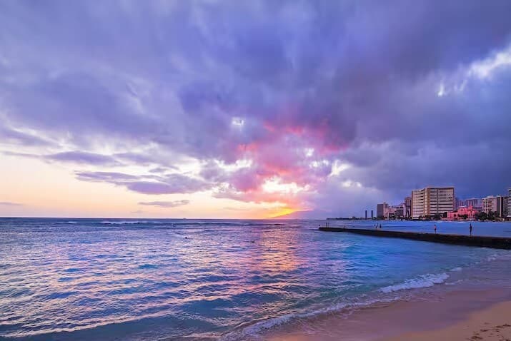 DHBH 303 Spa feel at the Diamond Head Beach Hotel - Photo 5