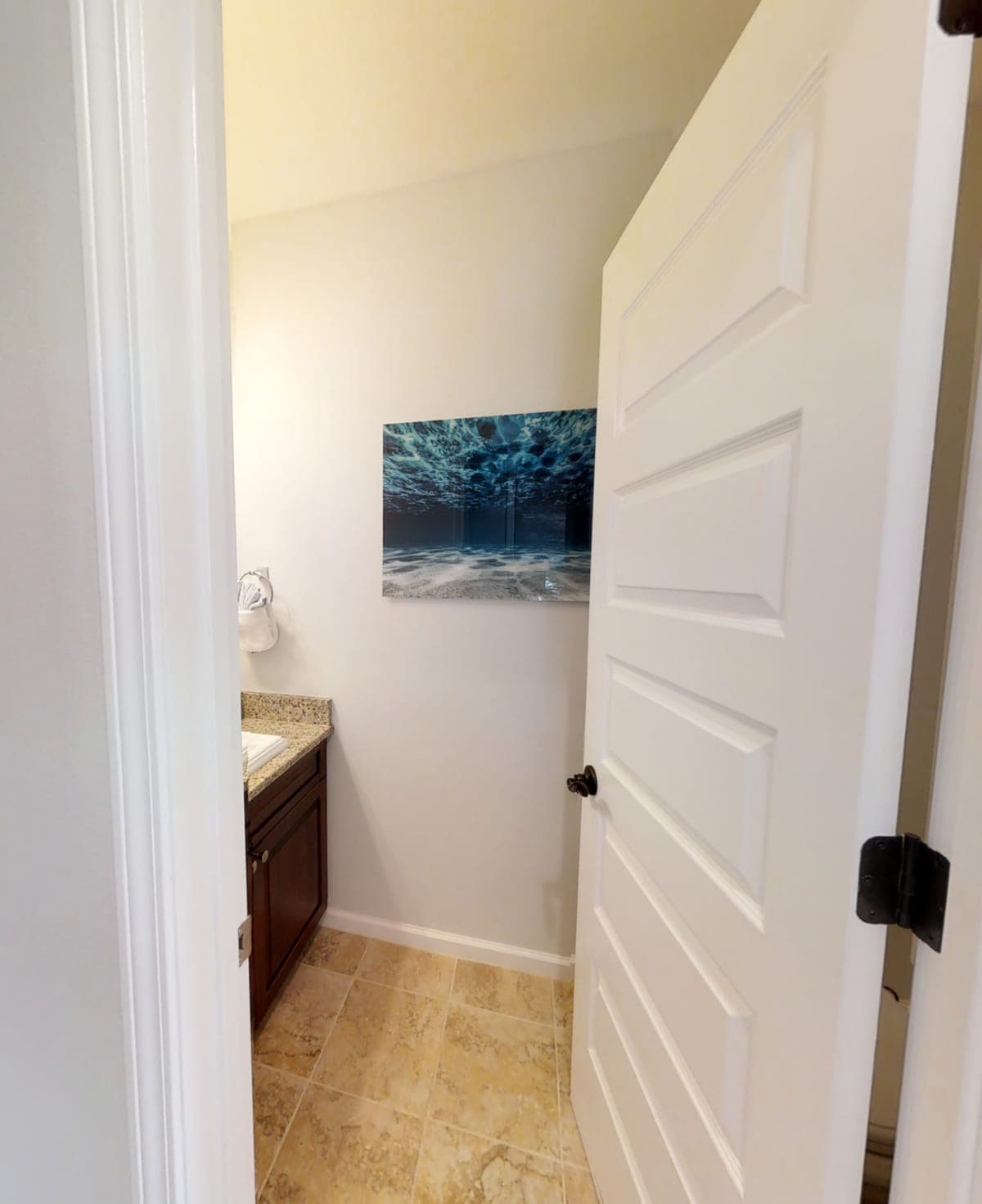 Home in Waimea · ★4.98 · 4 bedrooms · 6 beds · 3.5 private baths - Photo 5