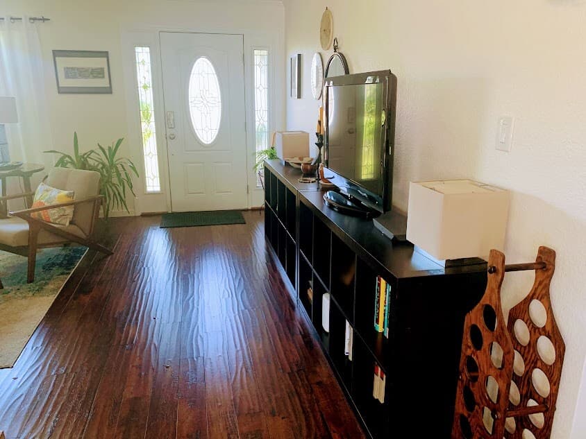 Sonoma Valley Rancher with Pool & Fire Table - Photo 4