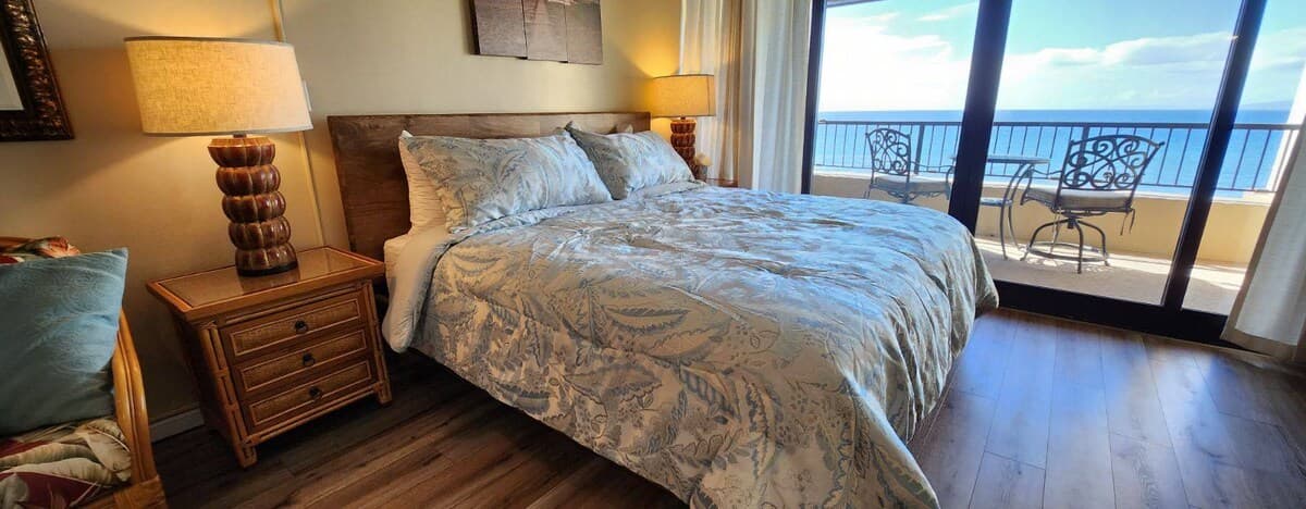 Condo in Lahaina · ★4.89 · Studio · 1 bed · 1 private bath - Photo 1