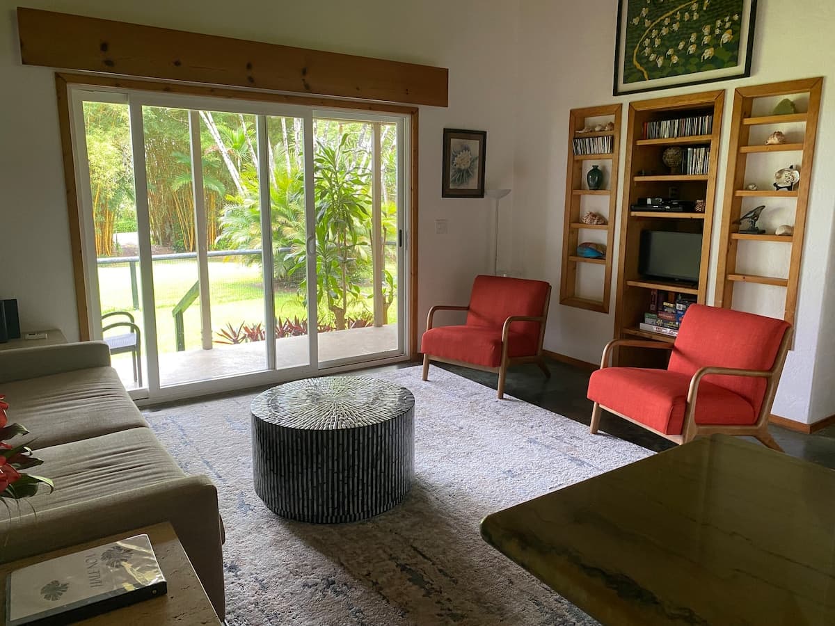 Home in Hana · ★4.86 · 2 bedrooms · 2 beds · 1 bath - Photo 1