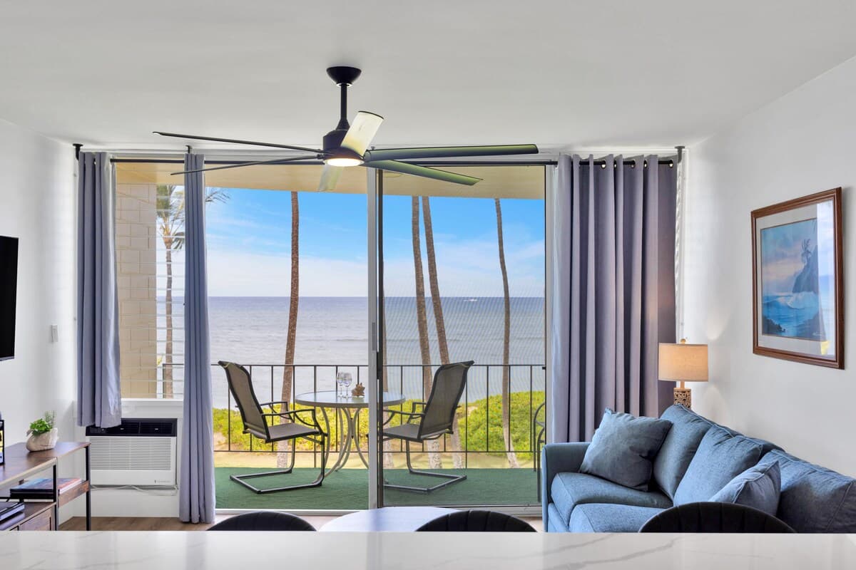 Condo in Kihei · ★4.67 · 1 bedroom · 1 bed · 1 bath - Photo 4