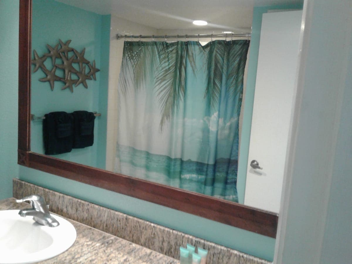 Condo in Kapaa · ★4.84 · Studio · 1 bed · 1 private bath - Photo 3