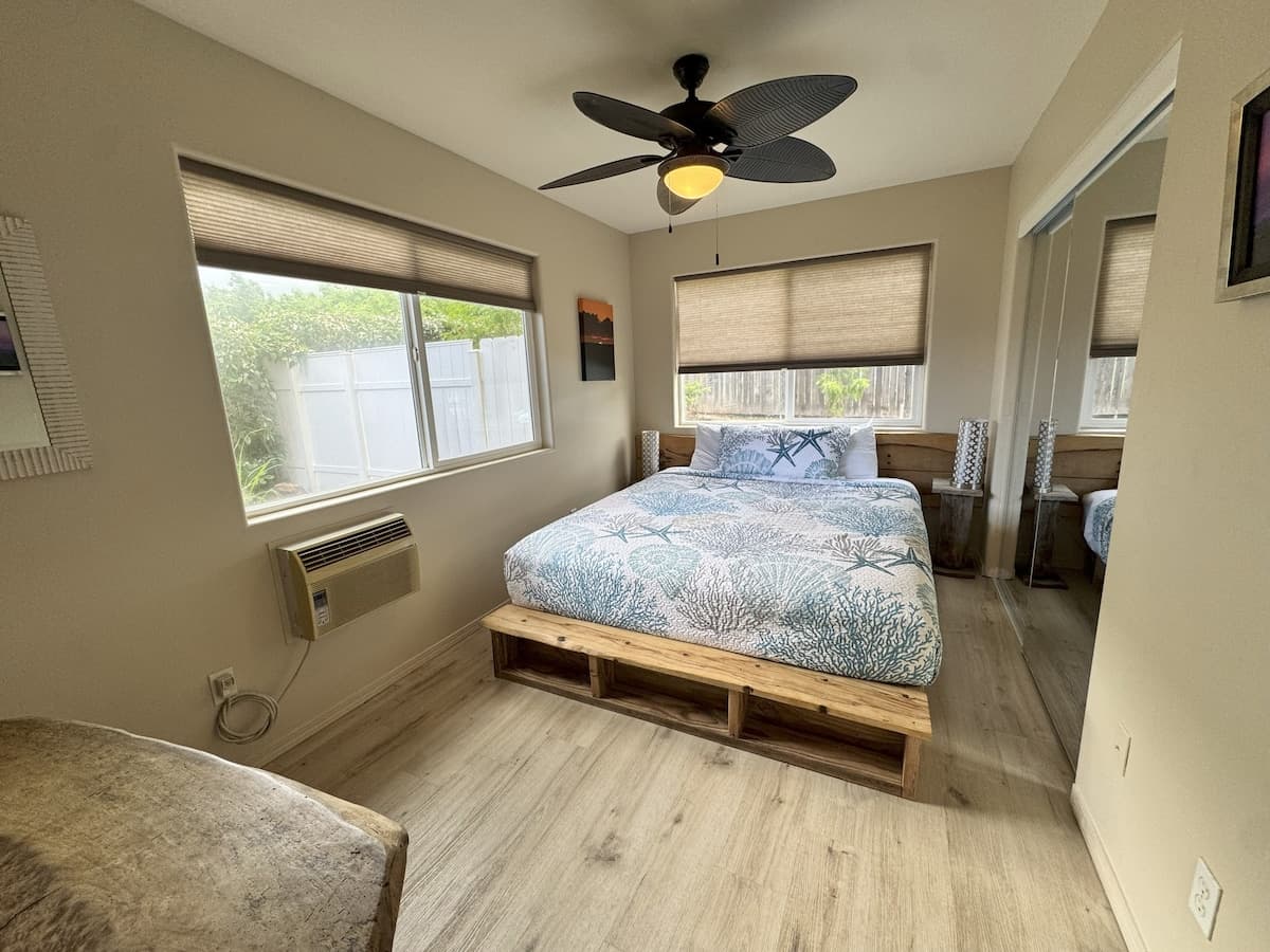 Home in Kailua-Kona · ★4.79 · 5 bedrooms · 8 beds · 2 shared baths - Photo 5