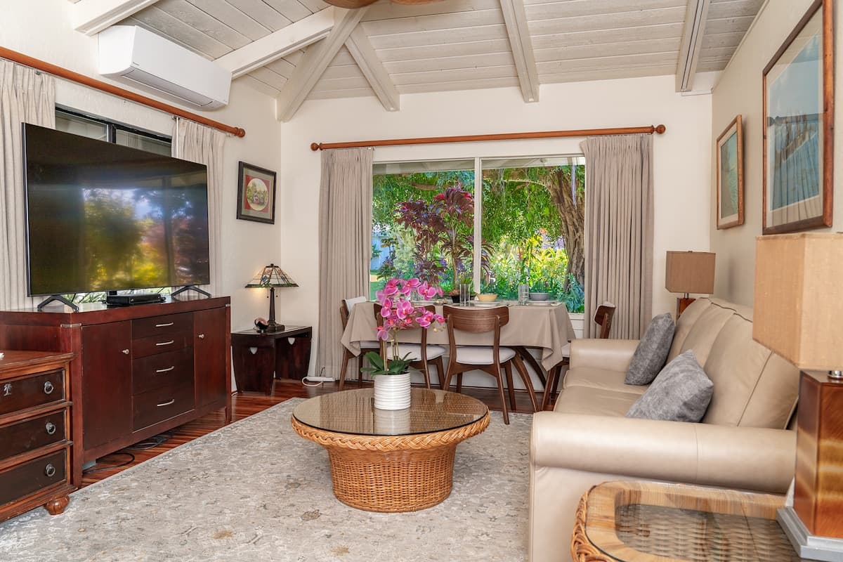Private Guest Suite on Golf Course - Photo 5